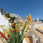 Albufeira, Sea View Apartman *